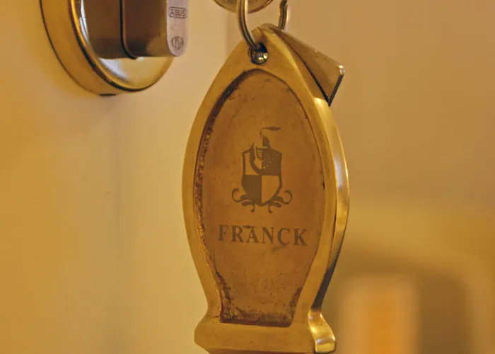 Franck Garni 3*